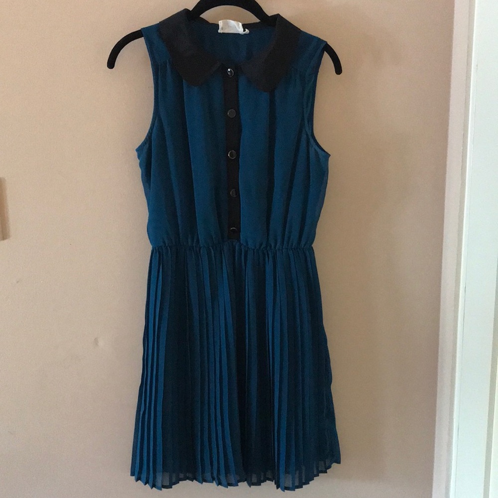 Bottom front collared dress - Lush